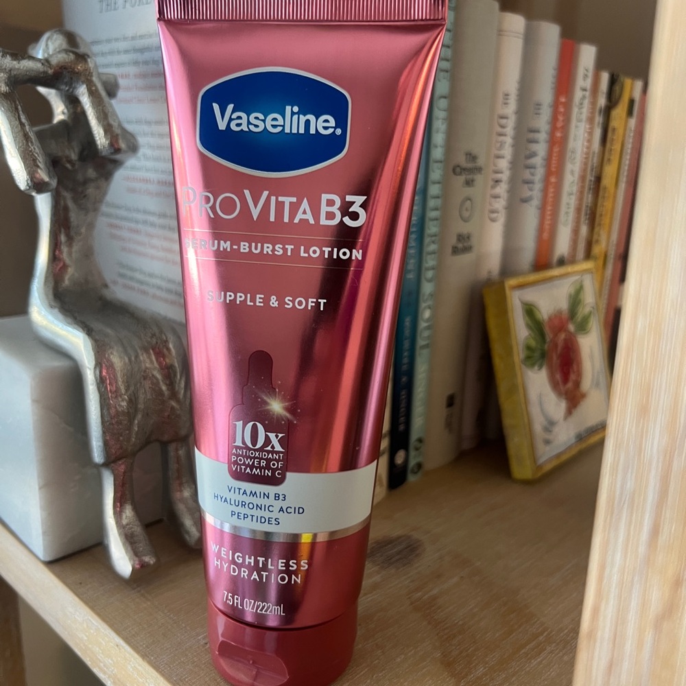 Vaseline ProVitaB3 Serum-Burst Lotion